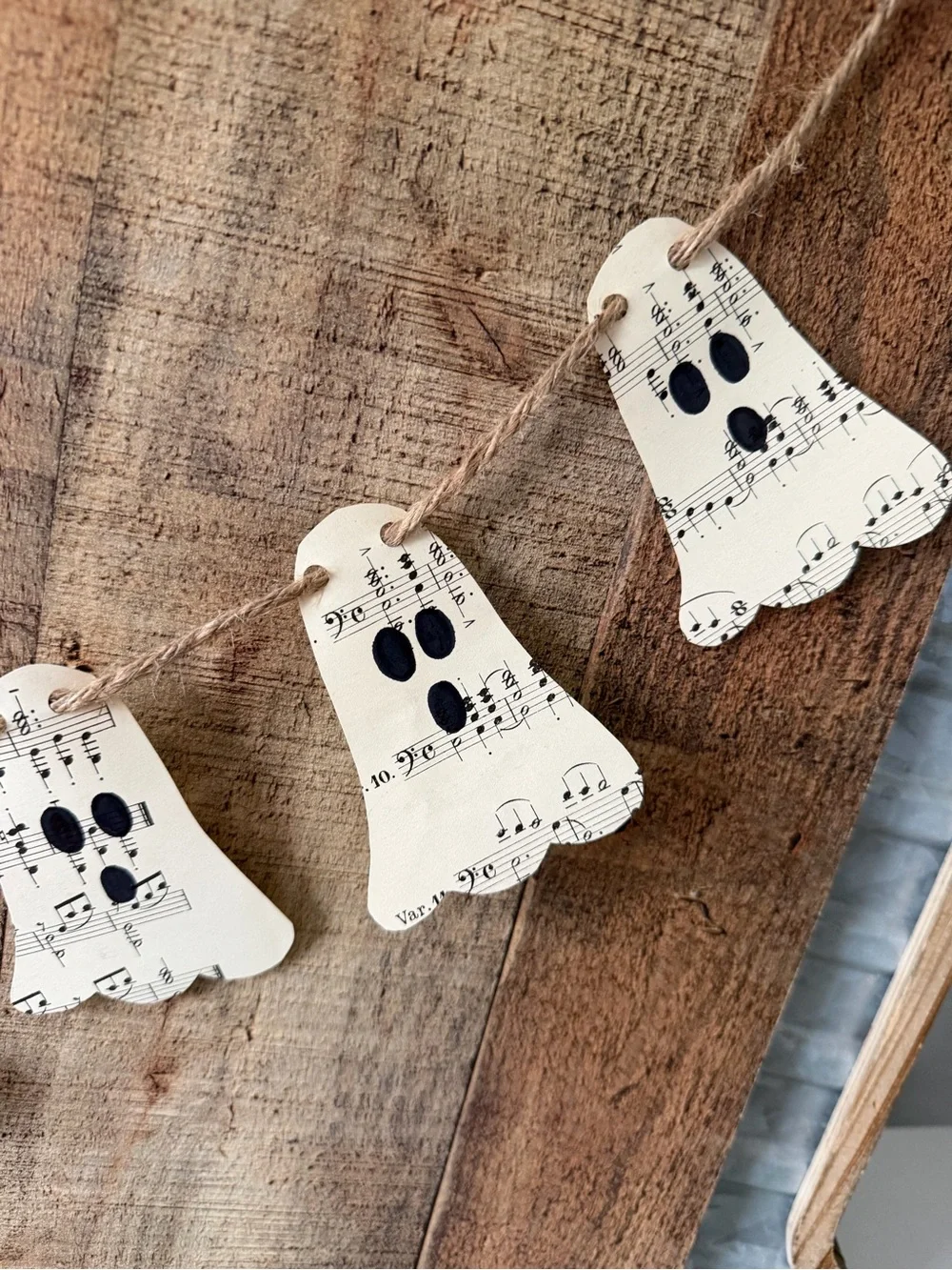 Handmade Rustic Cream Ghost Garland Holiday Decor